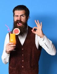 Fototapeta premium satisfied handsome bearded man