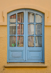 Obraz premium window in Bogotá, Colombia