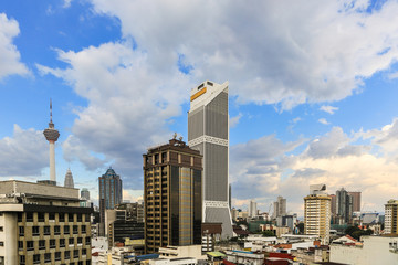 Naklejka premium Sunset over Kuala Lumpur skyline in Malaysia capital city.