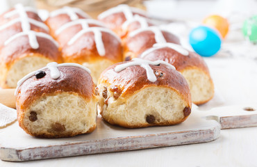 Hot cross buns on Easter table