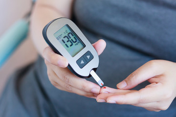 Test Blood Glucose For Diabetes