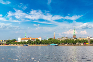 Fototapeta premium Panoramic view of Riga