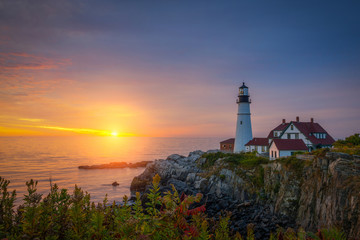 Fototapeta na wymiar Portland Head Lighthouse sunrise 