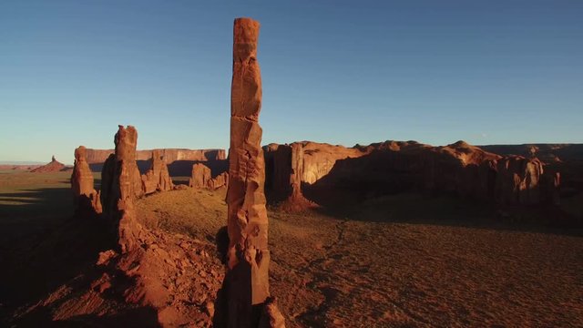 Monumen Valley Aerial Totem Pole 11 Sunset