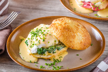 Egg benedict with hollandaise sauce