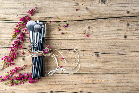 Natürliche Kosmetik, Naturkosmetik, Pinsel, Make-up