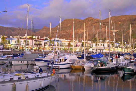 Harbour at Puerto de Morgan, Gran Canaria, Canary Islands, Spain, Atlantic Ocean