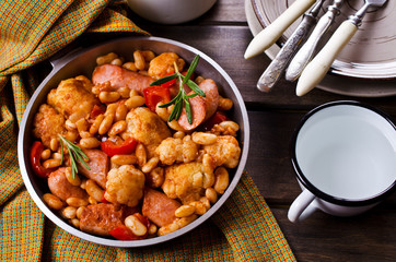 Steamed vegetables with beans