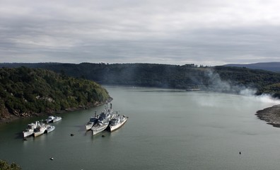 cimetière de bateaux militaires en Bretagne à Landevennec