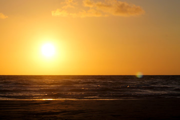 Sonnenuntergang am Strand in Dänemark