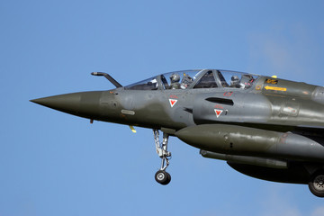 Fototapeta na wymiar French military fighter jet landing