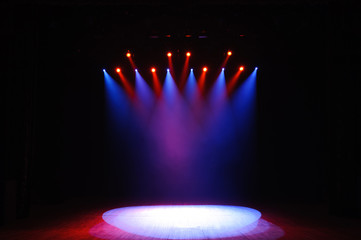 Free stage with lights, lighting devices.