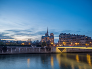 Fototapeta na wymiar Notre Dame Cathedral in Paris, France