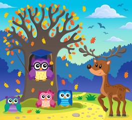 Obraz na płótnie Canvas Tree with stylized school owl theme 5