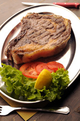 Entrecot Antrykot Costata di manzo Rib eye steak Entrecôte אנטרקוט Entrecote アントルコート Антрекот 