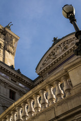 Fototapeta na wymiar L'Opéra Garnier sous un autre angle