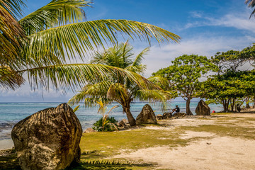 plage paradisiaque en Polyn&eacute;sie Fran&ccedil;aise