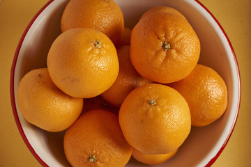 fresh whole unpeeled clementines