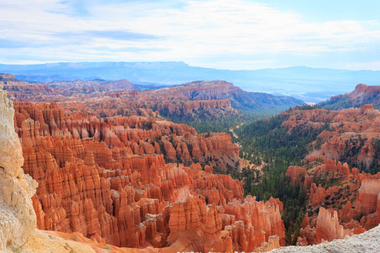 Panorama from Bryce Canyon National Park, USA © elleonzebon