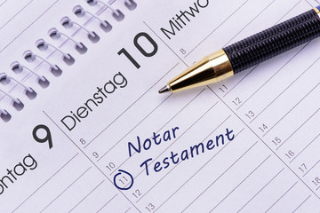 Erbschaft und Testament markiert im Terminkalender