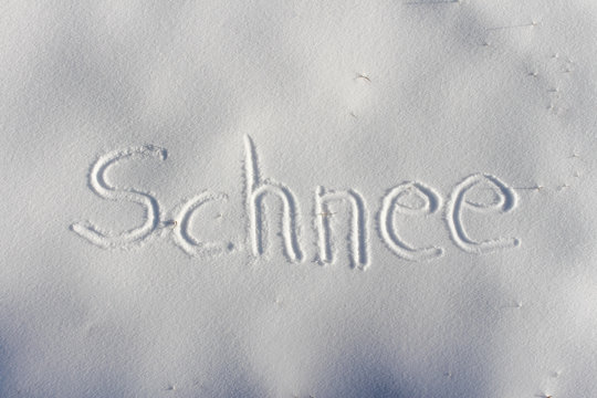 Schnee auf Schnee geschrieben