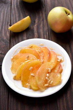 Caramelized Apple Slices