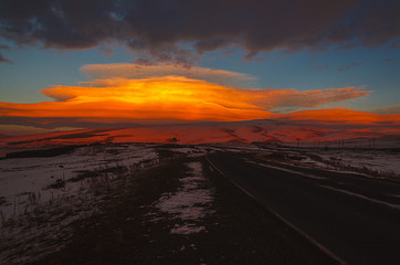 strada tramonto panorama invernale