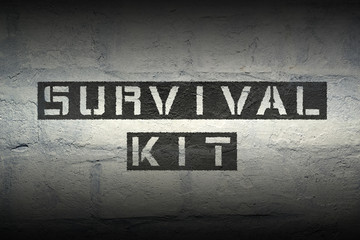 survival kit GR