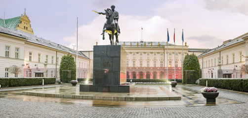 Fototapeta na wymiar the presidential palace in Warsaw 