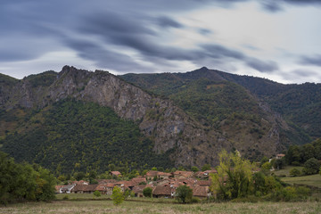 Fototapeta na wymiar Mogrovejo (Cantabria, España).