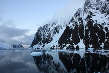 Foto op Plexiglas Lemaire Kanal - Antarktis © bummi100