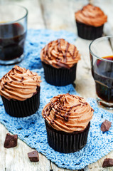 chocolate cupcakes with chocolate cream cheese frosting