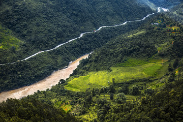 Valle del fiume Trishuli - veduta dal tempio di Manakamana - Nepal