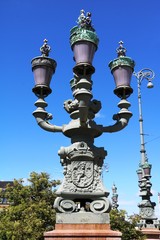 Fototapeta na wymiar Historical lantern on the bridge 
