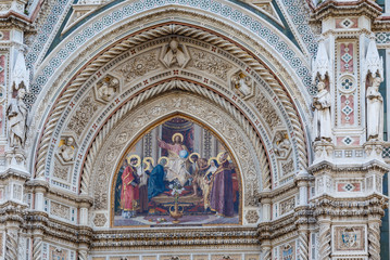 Decoration above the door of the Cathedral of Santa Maria del Fiore