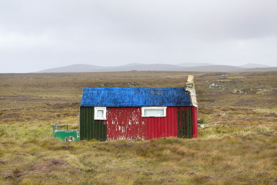 Shieling, a building once used as temporary summer accommodation by farmers while grazing their livestock on common land, off the Pentland Road, near Carloway, Isle of Lewis, Outer Hebrides, Scotland