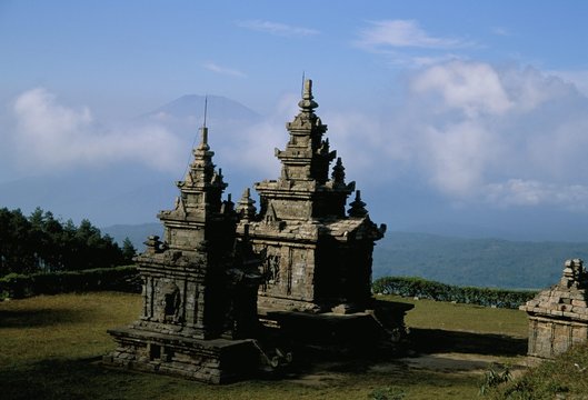 Gedong Songo Temple, in group of 111 Hindu temples dating from 730 to 780 AD, on slopes of Gunung Ungaran, near Bandungan, island of Java, Indonesia