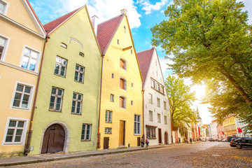 Obraz premium Three colourful residential houses in the old town of Tallin, Estonia