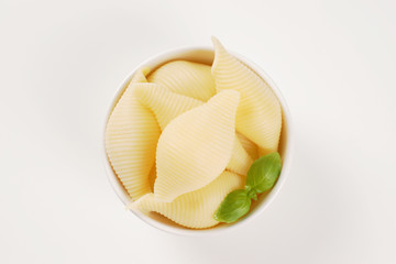 bowl of pasta shells