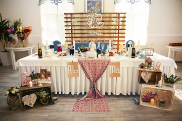 Main wedding table with beautiful decoration