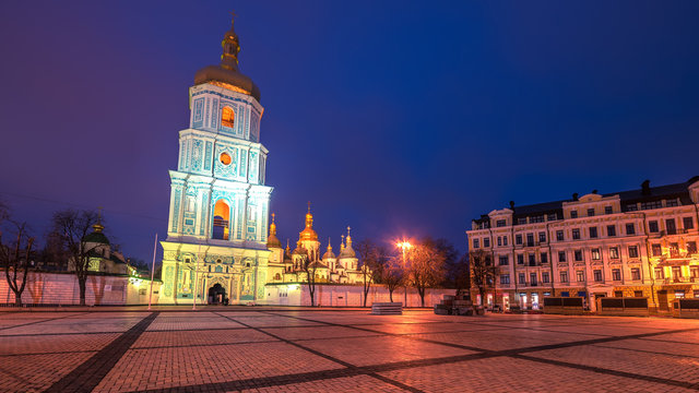 Kiev, Ukraine: Saint Sophia Cathedral at night
