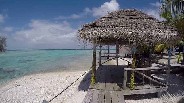 plage paradisiaque en Polyn&eacute;sie