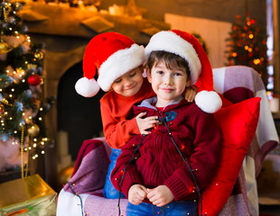 Face, Christmas hat, tree, fun