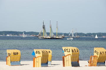Segelschiff vor der Küste von Laboe, Kieler Förde, Schleswig-Holstein
