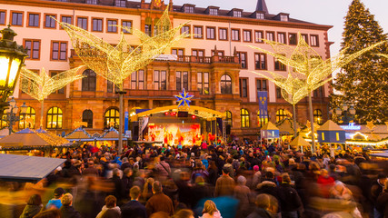 Fototapeta premium Weihnachtsmarkt in Wiesbaden (Dezember 2016)