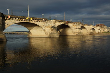 Elbbbr&uuml;cke in Dresden
