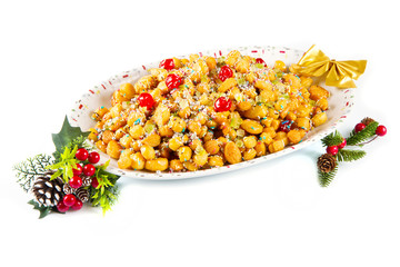 traditional Italian Christmas stuffoli honey balls