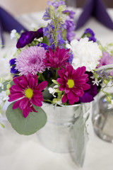 Obraz na płótnie Canvas Pink, Purple, and White Flower Wedding Centerpiece