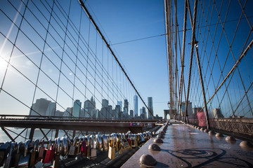 Naklejka premium Brooklyn Bridge and Manhattan