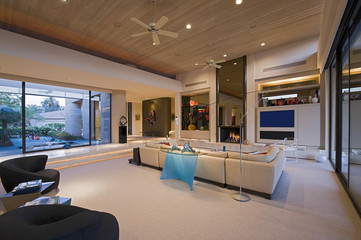 Obraz premium View of a luxury and spacious living room in a house